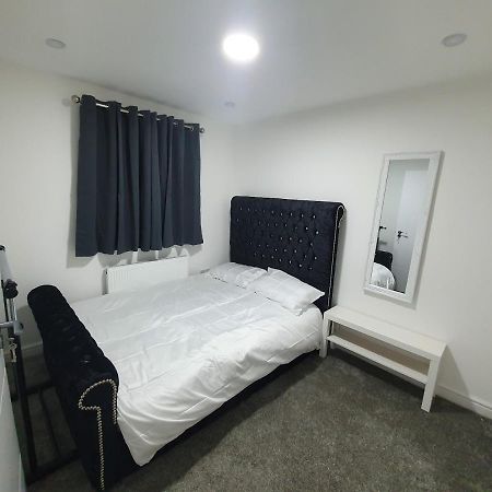 Beautiful Rooms Shaw St And Pine St Bury  Eksteriør bilde