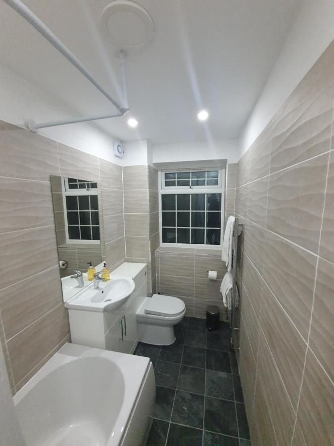 Beautiful Rooms Shaw St And Pine St Bury  Eksteriør bilde