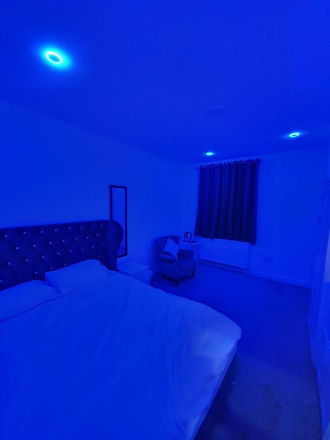 Beautiful Rooms Shaw St And Pine St Bury  Eksteriør bilde
