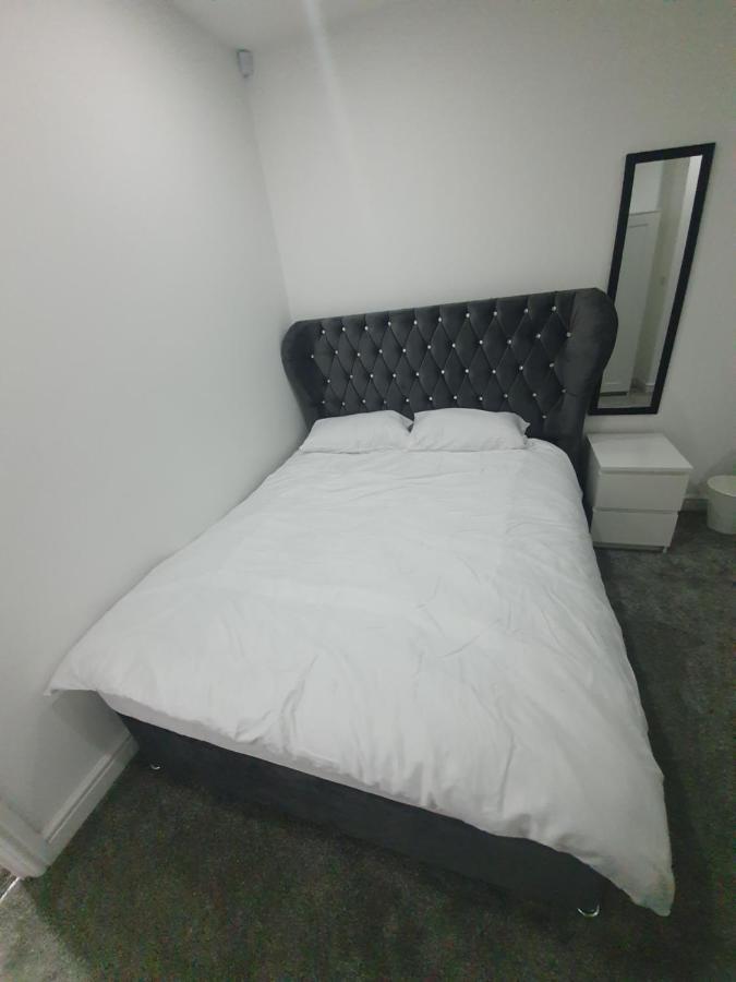 Beautiful Rooms Shaw St And Pine St Bury  Eksteriør bilde