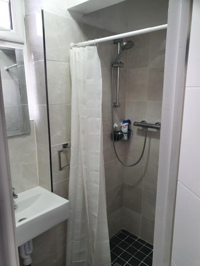 Beautiful Rooms Shaw St And Pine St Bury  Eksteriør bilde