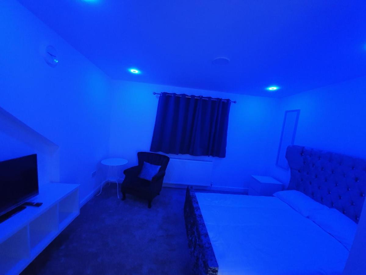 Beautiful Rooms Shaw St And Pine St Bury  Eksteriør bilde