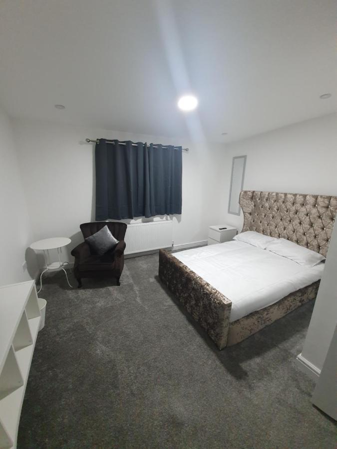 Beautiful Rooms Shaw St And Pine St Bury  Eksteriør bilde