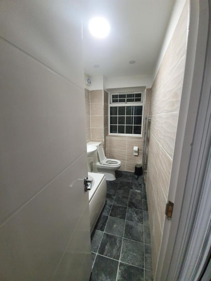 Beautiful Rooms Shaw St And Pine St Bury  Eksteriør bilde